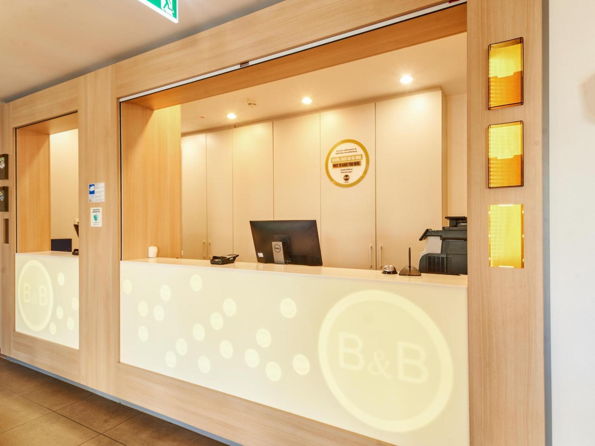 B&B Hotel Aschaffenburg Exterior photo